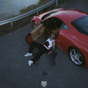 Uzi — Sil Baştan